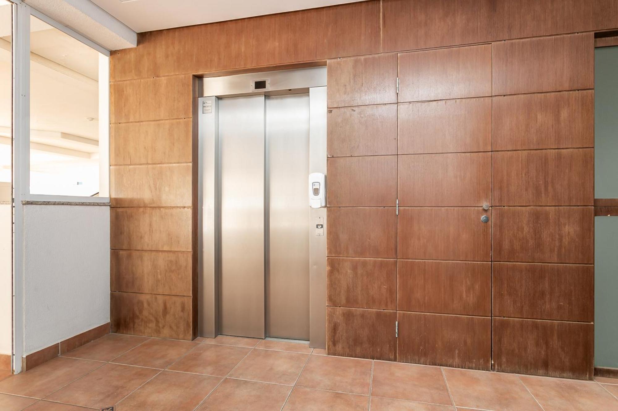 Predio Nos Ingleses Pe-na-areia Com Piscina - Aquarelle Apartment *
