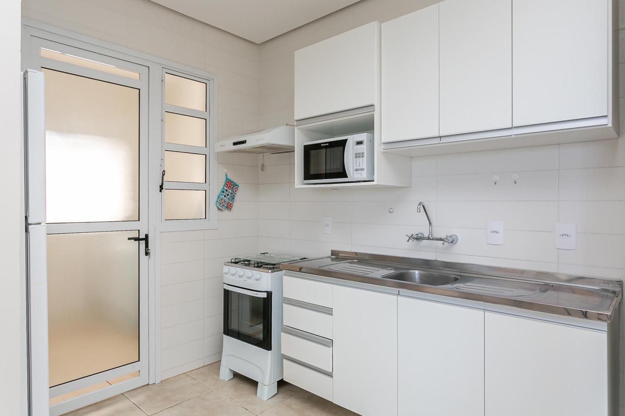 Predio Nos Ingleses Pe-na-areia Com Piscina - Aquarelle Apartment Florianopolis